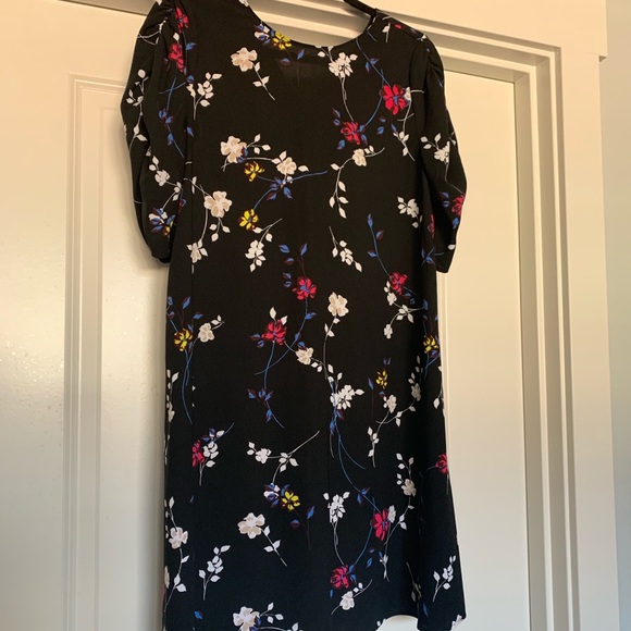 Halogen Dress *SOLD* - Picture 2 of 2